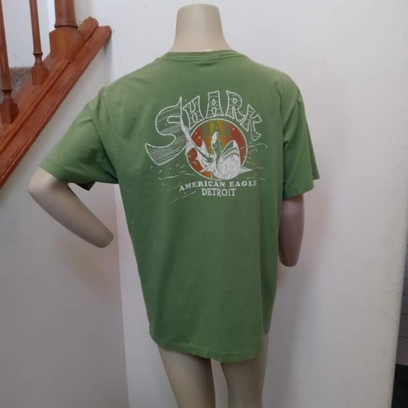 American Eagle T Shirt Shark Detroit Medium - Picture 1 of 7